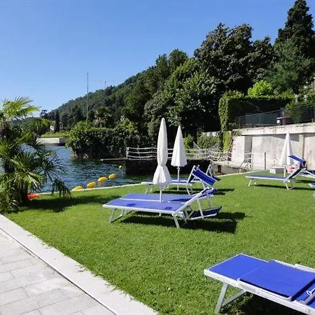 Appartement Sleeps 3 Pool Meina